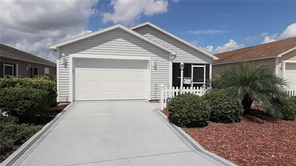 Property Slideshow image 2 of 29 | 3772 viscaya ct, The Villages, FL, 32163