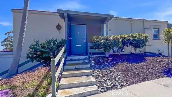 Property Slideshow image 2 of 23 | 3621 vista campana s unit 56, Oceanside, CA, 92057