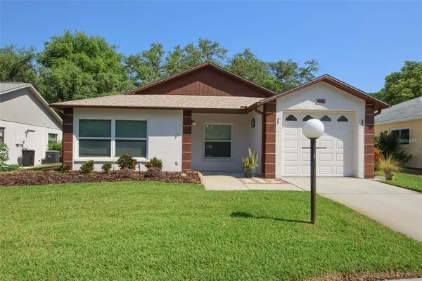 Property Slideshow image 2 of 35 | 11515 scotch pine dr, New Port Richey, FL, 34654