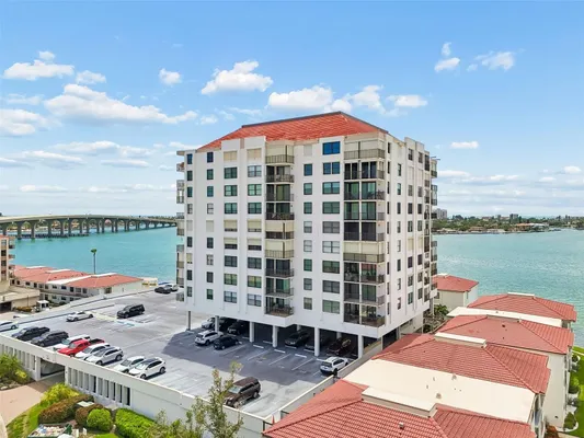 Property Slideshow image 3 of 52 | 6265 sun blvd 1004, St Petersburg, FL, 33715