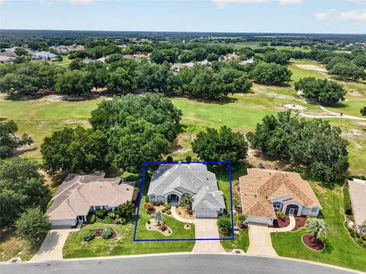 Property Slideshow image 3 of 67 | 21109 royal st georges ln, Leesburg, FL, 34748