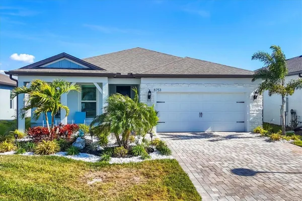 Property Slideshow image 2 of 66 | 8753 coastal key way, Parrish, FL, 34219