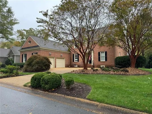 Property Slideshow image 2 of 26 | 104 portland, Williamsburg, VA, 23188