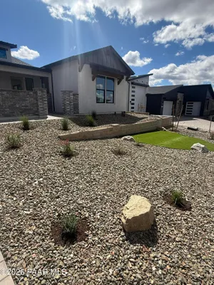 Property Slideshow image 2 of 22 | 5669 e blackburn ct, Prescott Valley, AZ, 86314