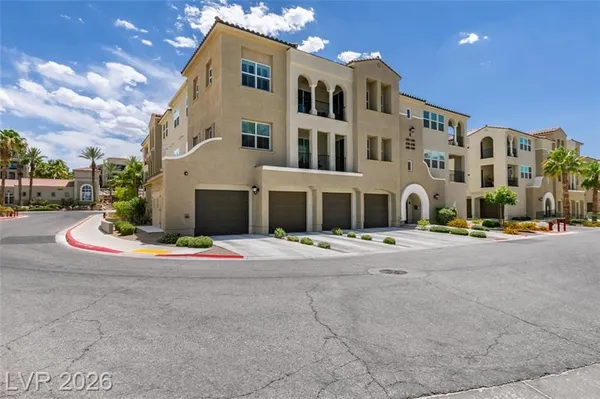 Property Slideshow image 3 of 54 | 2555 hampton rd 4104, Henderson, NV, 89052