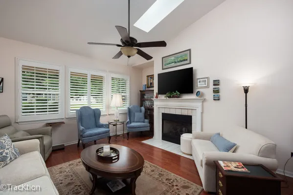 Property Slideshow image 3 of 15 | 16516 buckner pond way, Crest Hill, IL, 60403