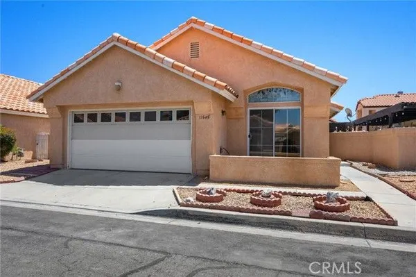 Property Slideshow image 3 of 65 | 11545 francisco pl, Apple Valley, CA, 92308