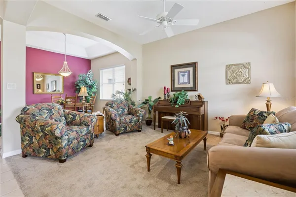 Property Slideshow image 3 of 28 | 24403 amberleaf ct, Leesburg, FL, 34748