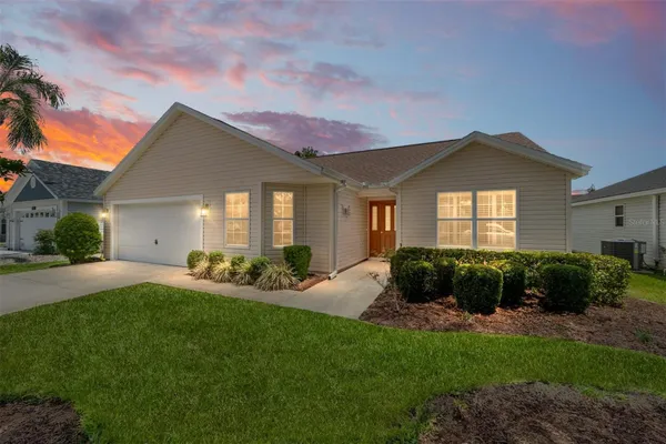 Property Slideshow image 2 of 41 | 1870 treadwell ter, The Villages, FL, 32162