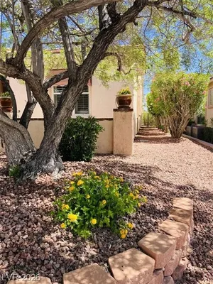 Property Slideshow image 3 of 46 | 5120 vincitor st, Las Vegas, NV, 89135