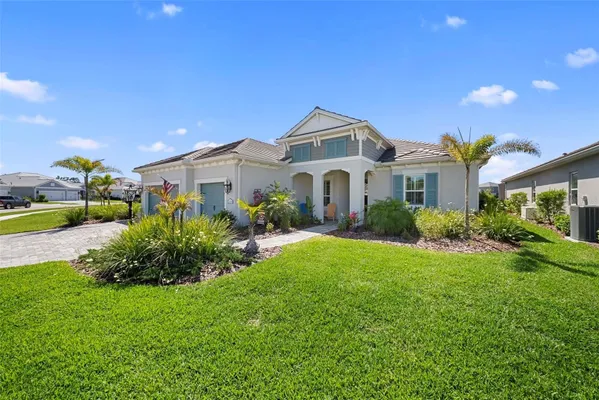 Property Slideshow image 3 of 72 | 21244 holmes cir, Venice, FL, 34293