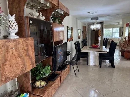 Property Slideshow image 2 of 20 | 65 lyndhurst c # 65, Deerfield Beach, FL, 33442