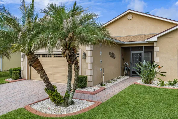 Property Slideshow image 3 of 99 | 5024 pebble beach blvd, Winter Haven, FL, 33884