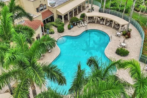 Property Slideshow image 3 of 27 | 5746 crystal shores dr 402, Boynton Beach, FL, 33437