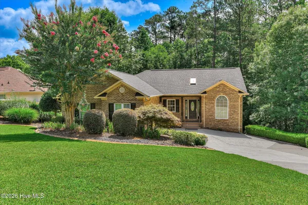 Property Slideshow image 2 of 77 | 613 heritage cv, Mccormick, SC, 29835