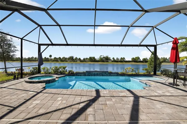 Property Slideshow image 2 of 93 | 10807 wicker park pl, Palmetto, FL, 34221