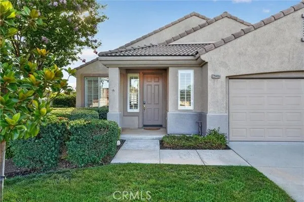 Property Slideshow image 3 of 47 | 29406 warm crk, Menifee, CA, 92584