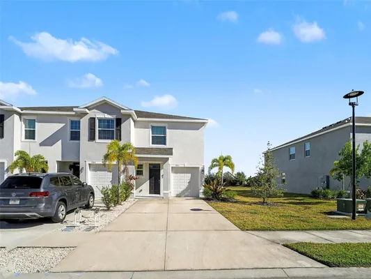 Property Slideshow image 2 of 34 | 1951 pleasant maple ct, Bradenton, FL, 34211