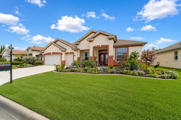 Property Slideshow image 2 of 83 | 9361 se 137th street rd, Summerfield, FL, 34491