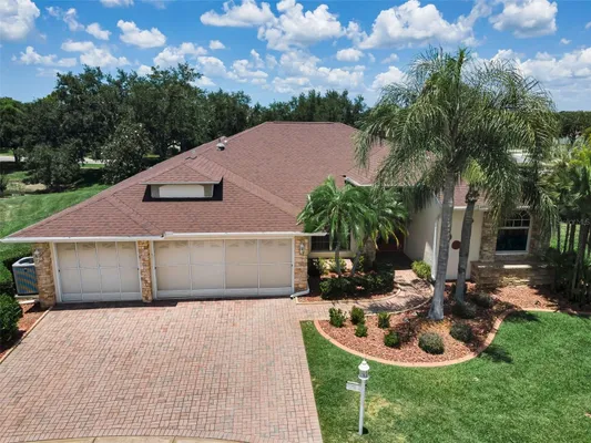 Property Slideshow image 3 of 76 | 11917 hadleigh way, Trinity, FL, 34655