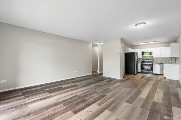 Property Slideshow image 3 of 15 | 795 s alton way 11c, Denver, CO, 80247