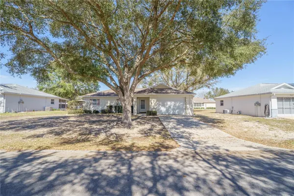 Property Slideshow image 2 of 37 | 9859 sw 97th ln, Ocala, FL, 34481