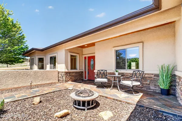 Property Slideshow image 2 of 61 | 4709 sharp shooter way, Prescott, AZ, 86301