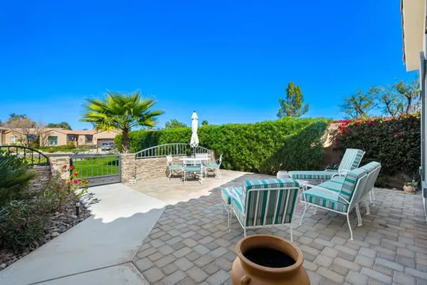 Property Slideshow image 3 of 79 | 60200 wishbone ct, La Quinta, CA, 92253