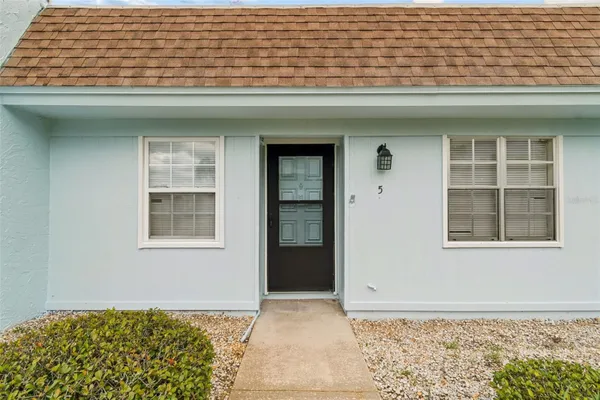 Property Slideshow image 2 of 87 | 11110 carriage hill dr 5, Port Richey, FL, 34668