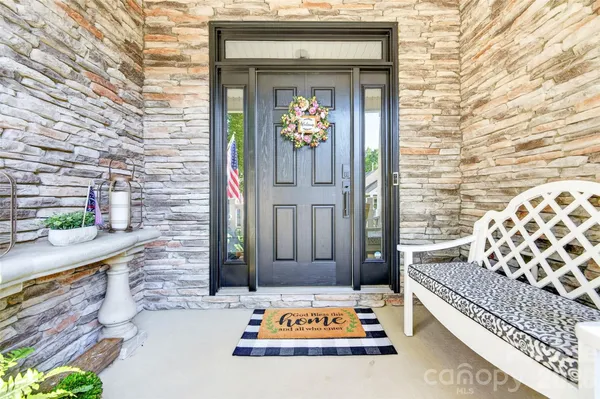 Property Slideshow image 2 of 44 | 18201 coulter pkwy, Cornelius, NC, 28031