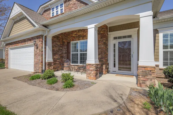 Property Slideshow image 3 of 55 | 534 calibre ln, Mount Juliet, TN, 37122