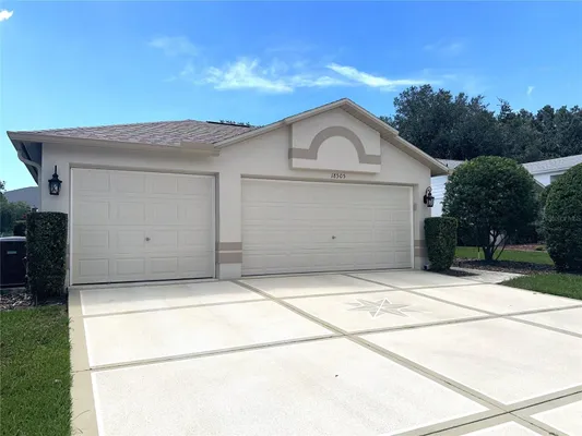Property Slideshow image 3 of 43 | 18505 grand club dr, Hudson, FL, 34667