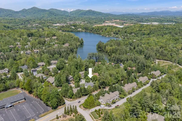 Property Slideshow image 3 of 48 | 7 magic sam ct, Biltmore Lake, NC, 28715