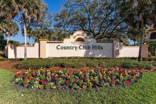 Property Slideshow image 3 of 36 | 1116 w boone ct, Lady Lake, FL, 32159