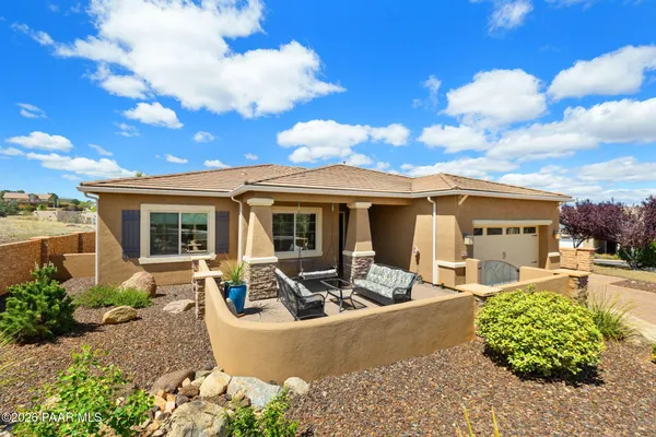 Property Slideshow image 3 of 64 | 556 tawny dr, Prescott, AZ, 86301