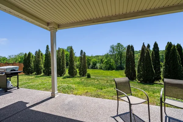Property Slideshow image 2 of 49 | 168 meandering dr, Lebanon, TN, 37090