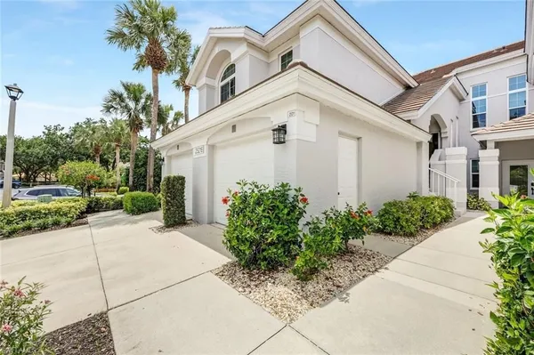 Property Slideshow image 3 of 26 | 25216 pelican creek cir 201, Bonita Springs, FL, 34134