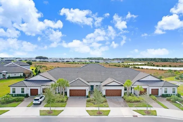 Property Slideshow image 2 of 59 | 10282 echo dock loop, San Antonio, FL, 33576