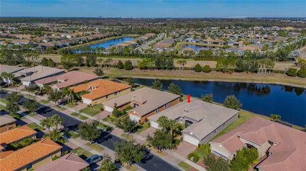 Property Slideshow image 3 of 46 | 15644 aurora lake cir, Wimauma, FL, 33598