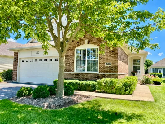 Property Slideshow image 3 of 50 | 3707 idlewild ln, Naperville, IL, 60564