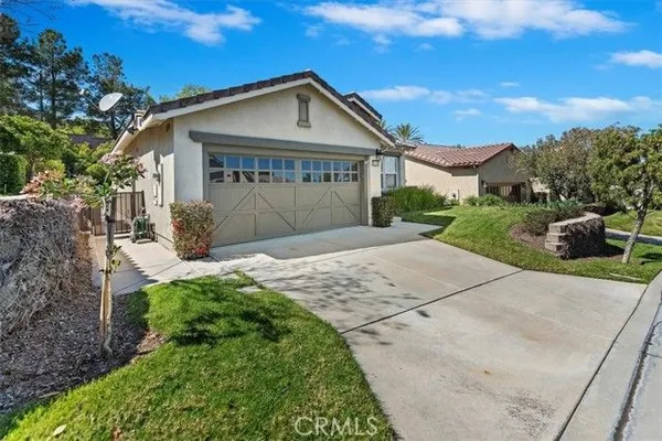 Property Slideshow image 2 of 25 | 24185 watercress dr, Corona, CA, 92883