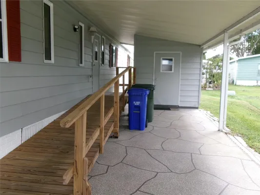 Property Slideshow image 3 of 63 | 1530 longbow dr, Lakeland, FL, 33810