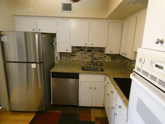 Property Slideshow image 3 of 30 | 2462 brazilia dr apt 44, Clearwater, FL, 33763