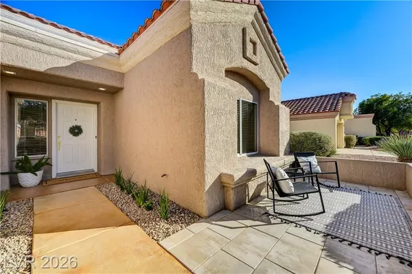Property Slideshow image 2 of 54 | 2832 dry plains dr, Las Vegas, NV, 89134