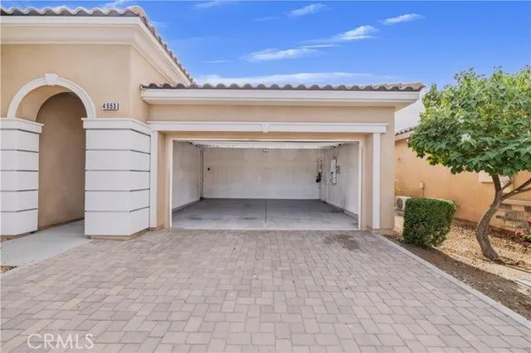 Property Slideshow image 2 of 25 | 4553 via veneto, Palm Desert, CA, 92260