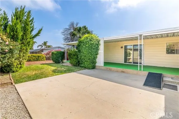 Property Slideshow image 3 of 34 | 2918 dogwood way, Hemet, CA, 92545