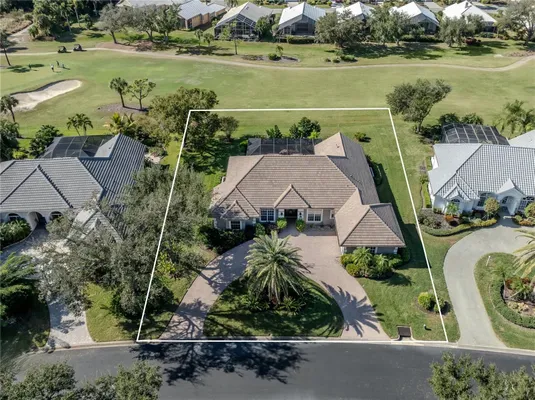 Property Slideshow image 3 of 60 | 406 trenwick ln, Venice, FL, 34293