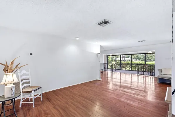 Property Slideshow image 2 of 45 | 5451 golf pointe dr v-225, Sarasota, FL, 34243