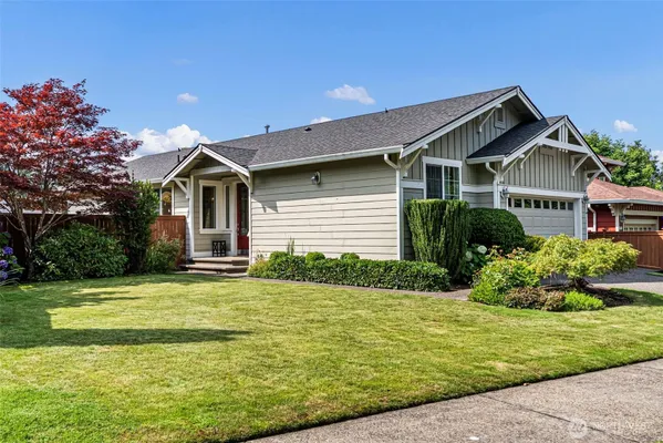 Property Slideshow image 2 of 35 | 4901 spokane st, Lacey, WA, 98516
