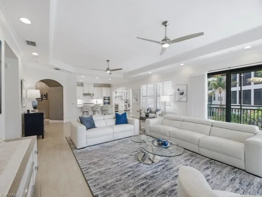 Property Slideshow image 2 of 48 | 4711 via del corso ln 102, Bonita Springs, FL, 34134